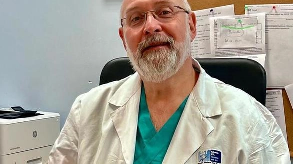 Simone Cecconi è stato nominato direttore della nuova unità operativa complessa Simone Cecconi è stato nominato direttore della nuova unità operativa complessa