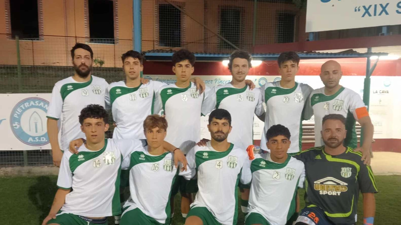 Torneo delle Contrade di Pietrasanta: La Collina accede ai quarti, Marina allo spareggio