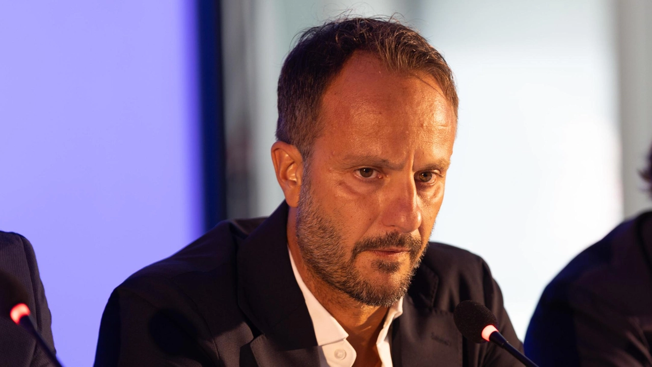 Il tecnico nerazzurro Alberto Gilardino nel corso della presentazione ufficiale (foto Del Punta) Il tecnico nerazzurro Alberto Gilardino nel corso della presentazione ufficiale (foto Del Punta)