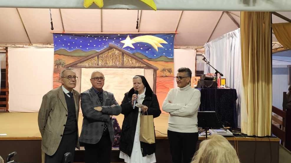 Un momento della festa per i 40 anni del ’Centro Speranza’ di Fratta Todina organizzata insieme a Lions e Rotary di Todi Un momento della festa per i 40 anni del ’Centro Speranza’ di Fratta Todina organizzata insieme a Lions e Rotary di Todi