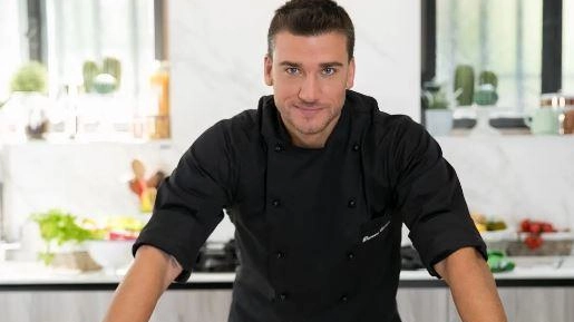Il noto volto tv, giudice di Bake off Italia, sarà ospite della mostra mercato sulla cultura del verde di Lucca Il noto volto tv, giudice di Bake off Italia, sarà ospite della mostra mercato sulla cultura del verde di Lucca