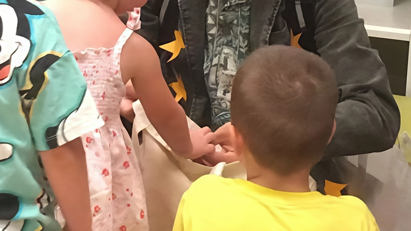 A Empoli, Palazzo Leggenda propone varie iniziative per bambini: laboratori di fumetti, arte e lettura. Eventi divertenti e creativi per diverse fasce d'età, con prenotazione consigliata. A Empoli, Palazzo Leggenda propone varie iniziative per bambini: laboratori di fumetti, arte e lettura. Eventi divertenti e creativi per diverse fasce d'età, con prenotazione consigliata.