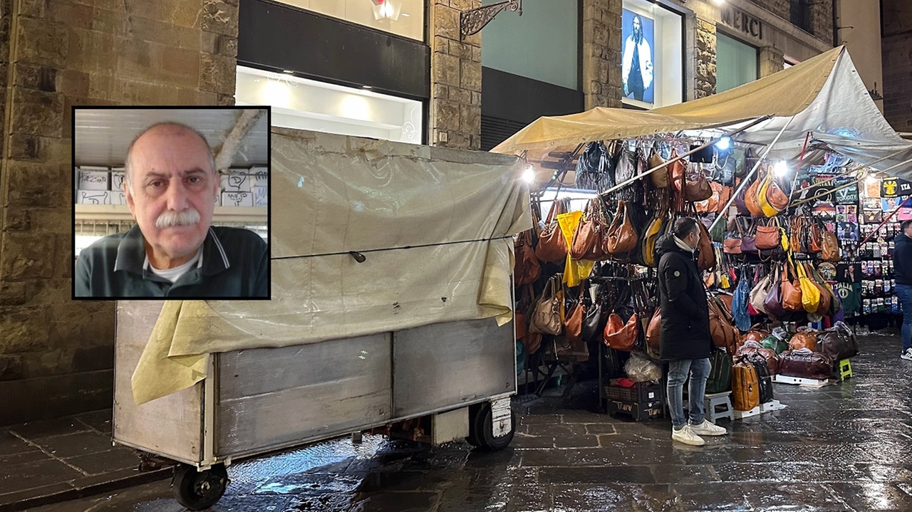 Il banco dell'ambulante ucciso a Novoli e, nel riquadro, la vittima (foto New Press Photo) Il banco dell'ambulante ucciso a Novoli e, nel riquadro, la vittima (foto New Press Photo)