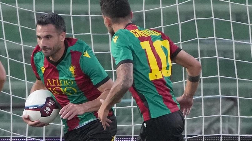 Si gioca la finale di andata Si gioca la finale di andata