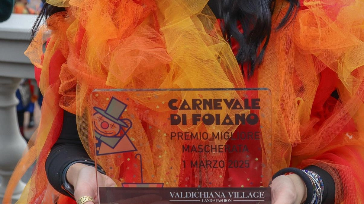 Il riconoscimento assegnato dopo la sfilata in piazza Maggiore, cuore dell’outlet Il riconoscimento assegnato dopo la sfilata in piazza Maggiore, cuore dell’outlet
