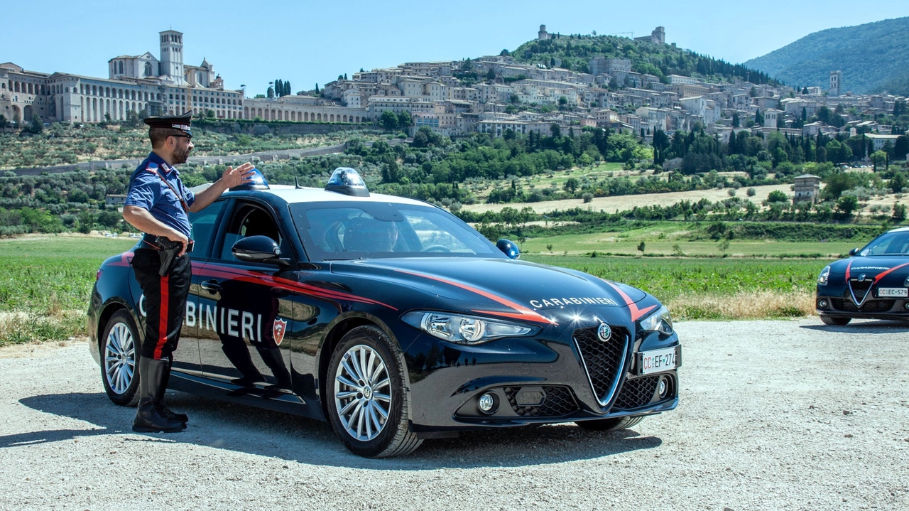 Sono intervenuti i Carabinieri di Assisi Sono intervenuti i Carabinieri di Assisi