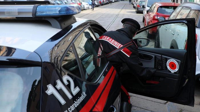 L'uomo ha chiamato i carabinieri (Foto di repertorio) L'uomo ha chiamato i carabinieri (Foto di repertorio)