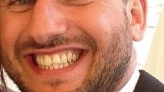 Il militare perugino Mikolaj Trovato, 41 anni, stava tornando a casa in moto alla fine del servizio alla Scuola sottufficiali di Viterbo Il militare perugino Mikolaj Trovato, 41 anni, stava tornando a casa in moto alla fine del servizio alla Scuola sottufficiali di Viterbo