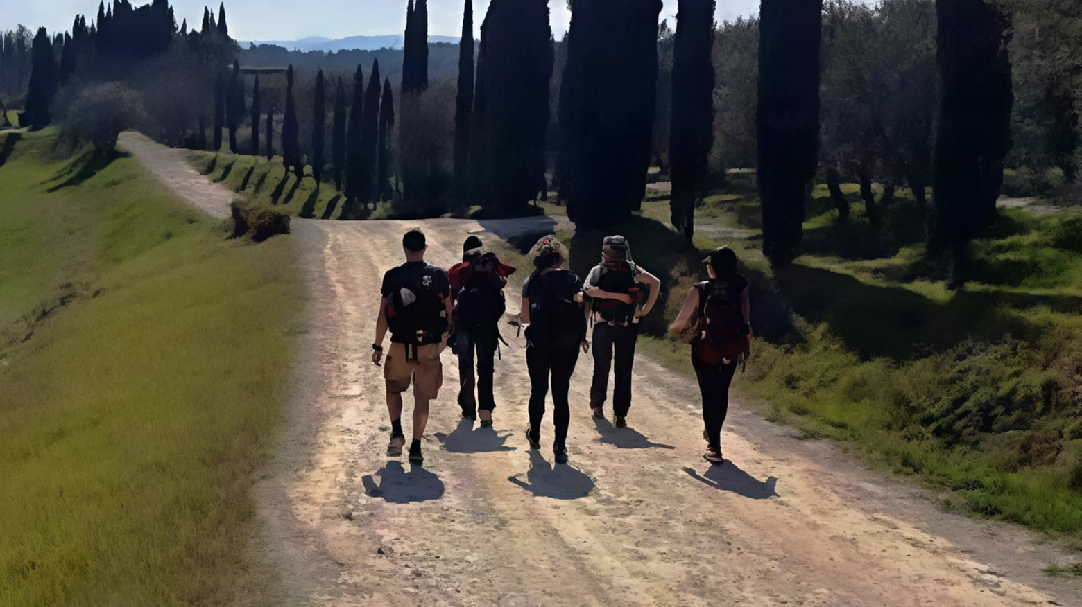 Escursione trekking sulla Via Francigena da Strove a Monteriggioni, organizzata dall'associazione sportiva "All’Aria Aperta - Walking & Fishing". Contattare Mauro per info e prenotazioni.