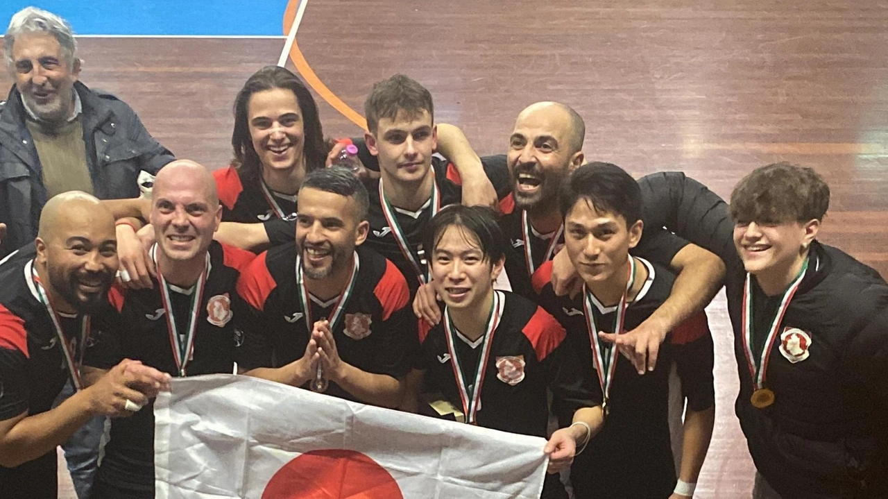 La Gadtch Perugia festeggia con i suoi campioni giapponesi La Gadtch Perugia festeggia con i suoi campioni giapponesi