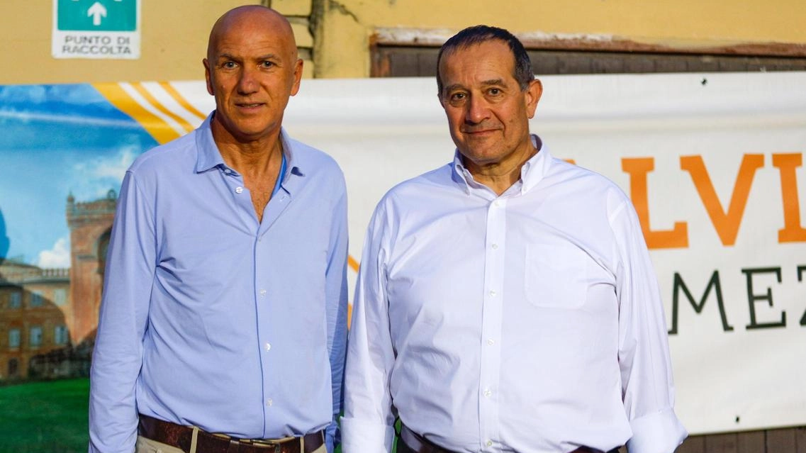 Il sindaco Piero Giunti insieme a Giorgio Moretti (FotocronacheGermogli)