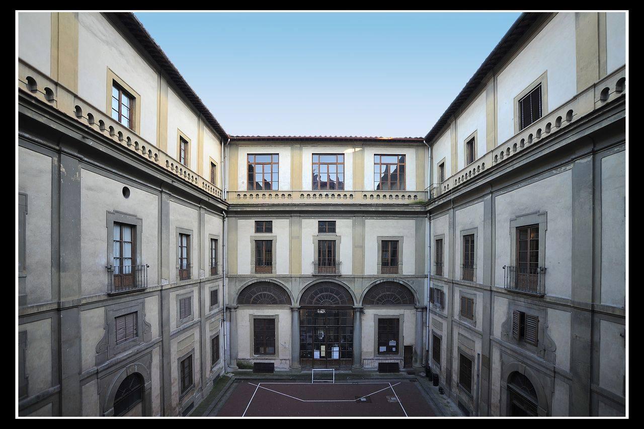 firenze ladri al liceo classico galileo durante gli esami rubati computer portatili