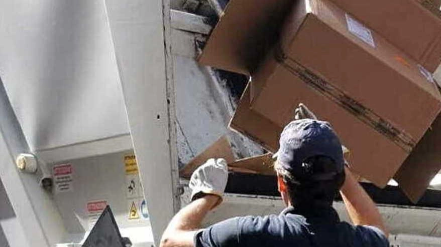 Ferragosto col fiato sospeso a Montale in attesa dell’arrivo della prima fattura della nuova tariffa corrispettiva dei rifiuti (Foto d’archivio) Ferragosto col fiato sospeso a Montale in attesa dell’arrivo della prima fattura della nuova tariffa corrispettiva dei rifiuti (Foto d’archivio)