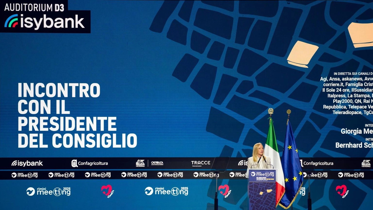 Agli ospiti della comunità di recupero, 'ho da imparare da voi' Agli ospiti della comunità di recupero, 'ho da imparare da voi'