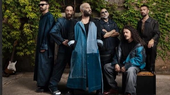 Il frontman dei Negramaro stasera sarà al Festival del Cinema di Mare fra ricordi, curiosità e progetti . Il frontman dei Negramaro stasera sarà al Festival del Cinema di Mare fra ricordi, curiosità e progetti .