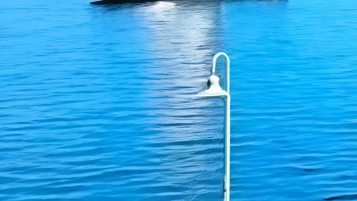 Imbarcazione a vela Q8 approda a Porto Santo Stefano per promuovere la tutela dell'ambiente marino. Progetto Water Cleaning Kit per combattere gli sversamenti di idrocarburi. Iniziative per un mare pulito. Imbarcazione a vela Q8 approda a Porto Santo Stefano per promuovere la tutela dell'ambiente marino. Progetto Water Cleaning Kit per combattere gli sversamenti di idrocarburi. Iniziative per un mare pulito.