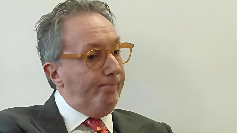 La decisione del tribunale di sorveglianza che ha valutato il suo stato di salute. Il re delle truffe adesso è fuori dal carcere e non ha nessuna misura cautelare.