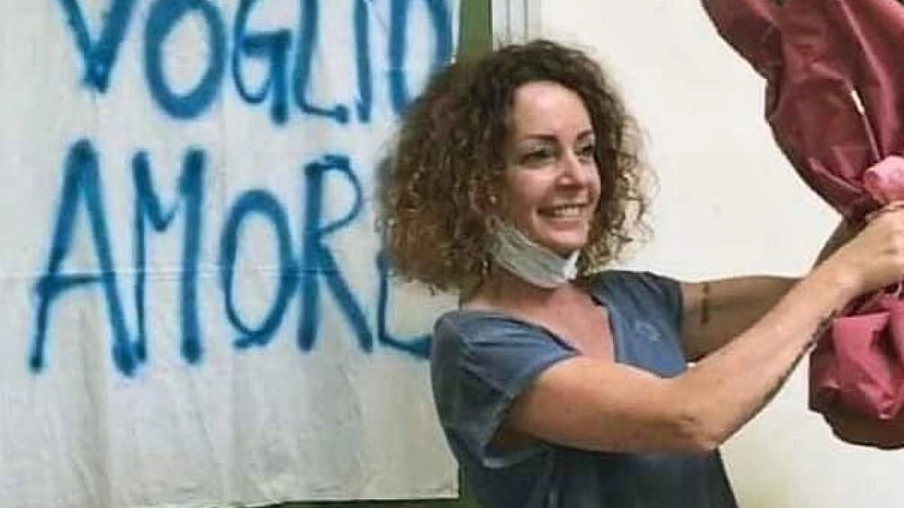 La psichiatra Barbara Capovani, 55 anni: venne aggredita davanti all’ingresso dell’Spdc. il 21 aprile 2023,. e morì dopo due giorni di agonia La psichiatra Barbara Capovani, 55 anni: venne aggredita davanti all’ingresso dell’Spdc. il 21 aprile 2023,. e morì dopo due giorni di agonia