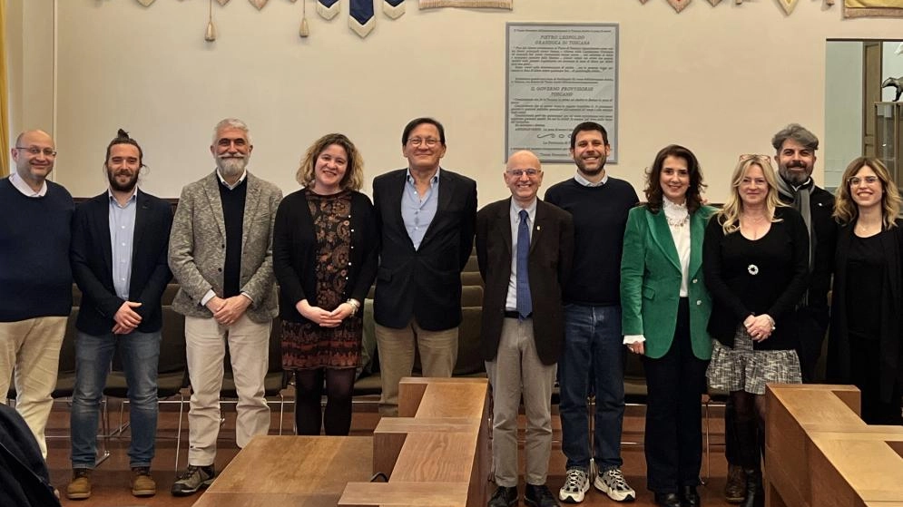 Il consiglio provinciale al completo Il consiglio provinciale al completo