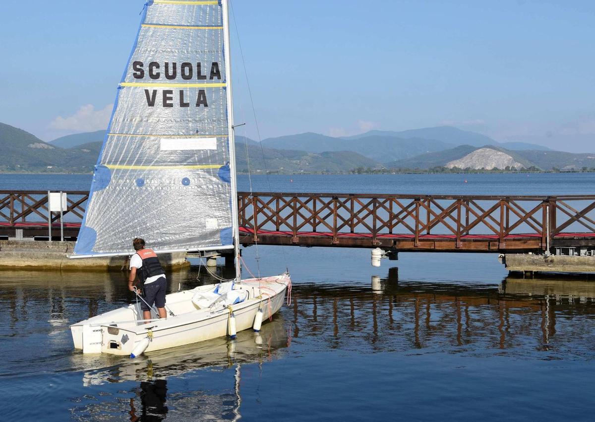 dal ponticello fino al cancello prosegue la querelle sul lago