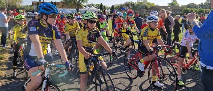 Ciclismo, presentato a Viareggio il Meeting Nazionale giovanissimi