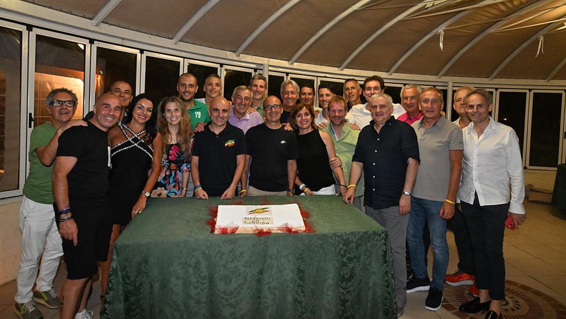 Una serata dedicata a “Regalami un Sorriso” Una serata dedicata a “Regalami un Sorriso”