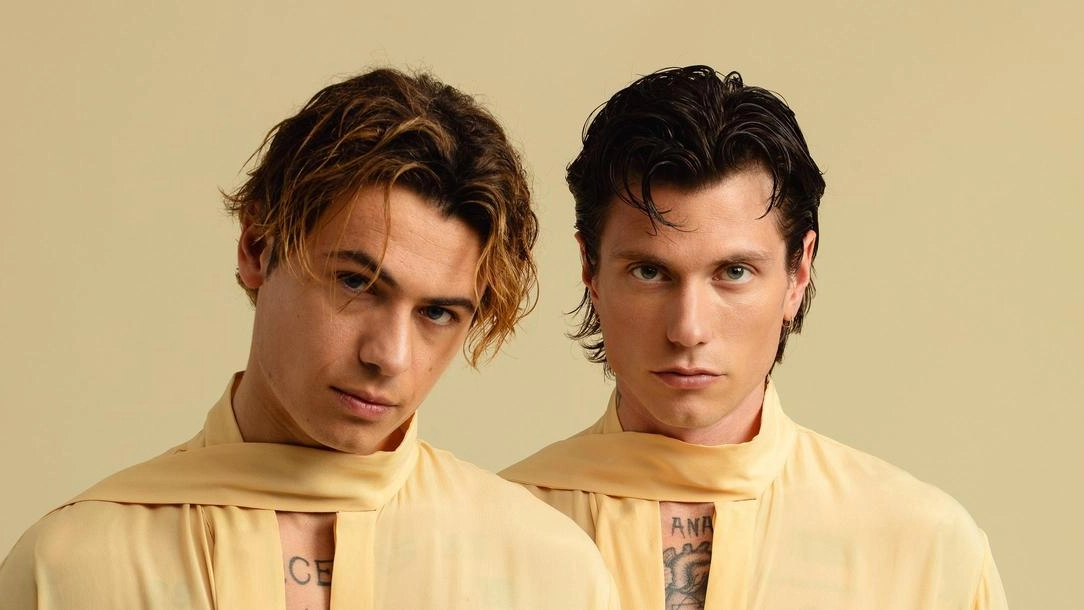 Stasera sul palco allestito nella piazzetta del centro commerciale, salirà il duo dei record Benji & Fede, terzo appuntamento con le Summer Nights Stasera sul palco allestito nella piazzetta del centro commerciale, salirà il duo dei record Benji & Fede, terzo appuntamento con le Summer Nights