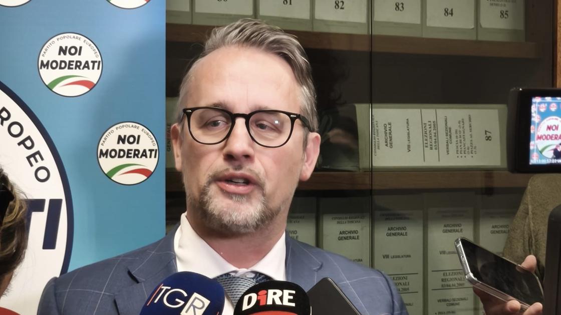 casucci treni pendolari su linea lenta regione chieda a mit sconto su abbonamenti