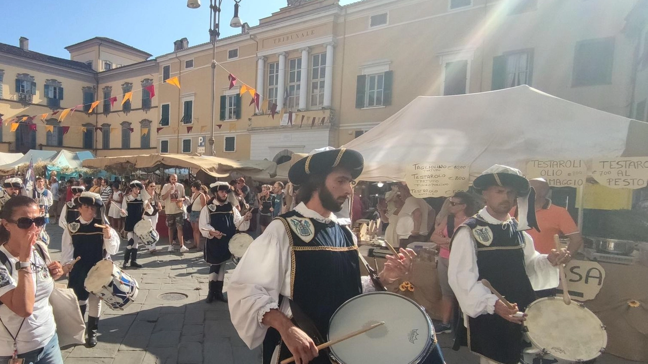 Da oggi mercato, folklore, convegni e rievocazioni Da oggi mercato, folklore, convegni e rievocazioni