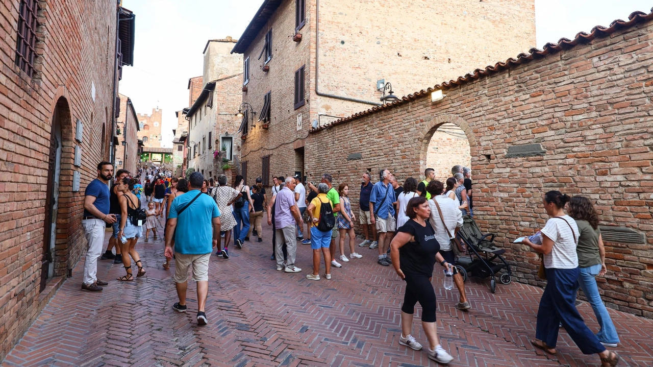 Certaldo si prepara a celebrare una ricorrenza davvero importante che sposterà i riflettori mondiali sul borgo dell’intramontabile Boccaccio (foto archivio Gasperini/FotocronacheGermogli) Certaldo si prepara a celebrare una ricorrenza davvero importante che sposterà i riflettori mondiali sul borgo dell’intramontabile Boccaccio (foto archivio Gasperini/FotocronacheGermogli)