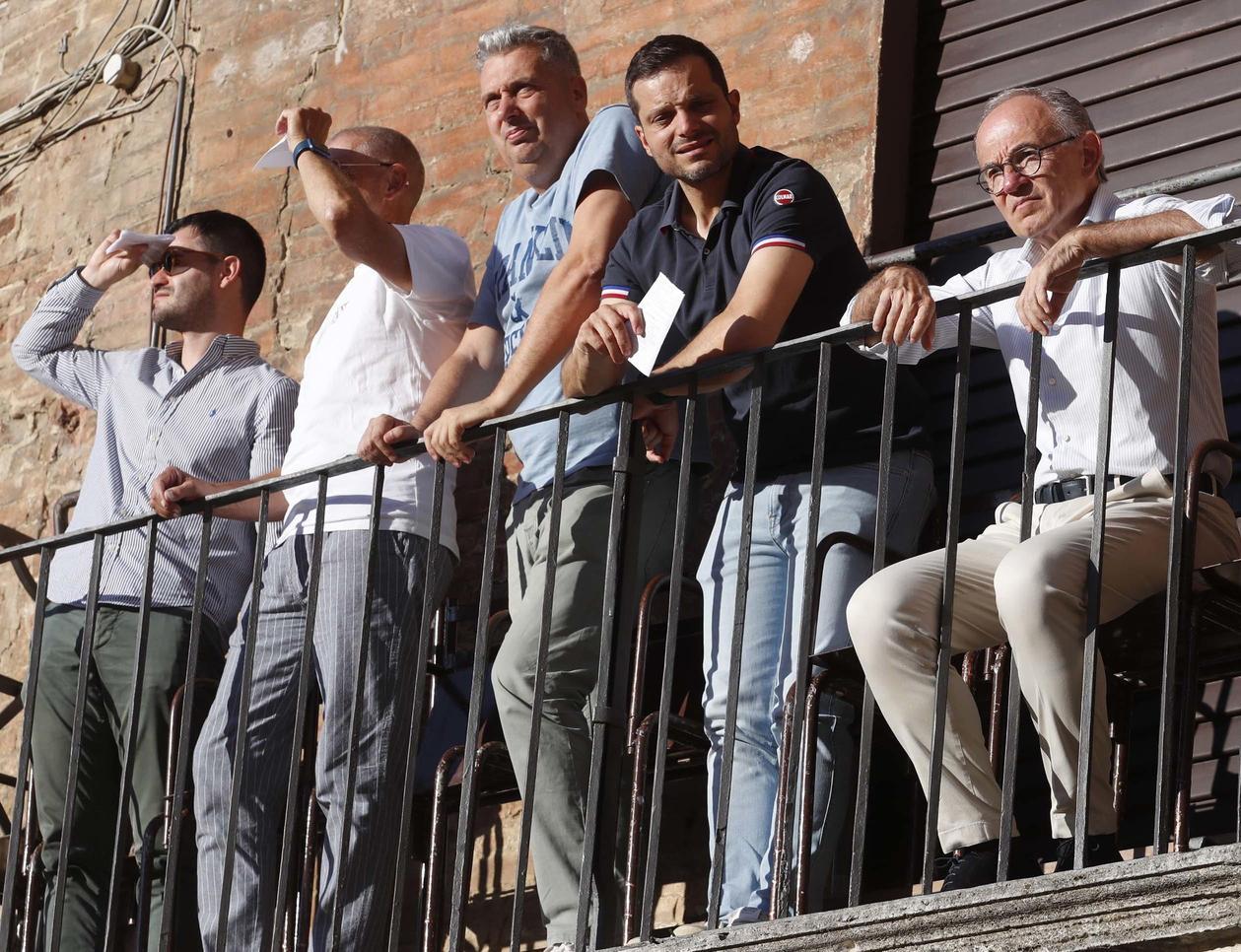 Anda e Bola rischia l’esclusione. Tale e quale a un passo dal rientro Anda e Bola rischia l’esclusione. Tale e quale a un passo dal rientro