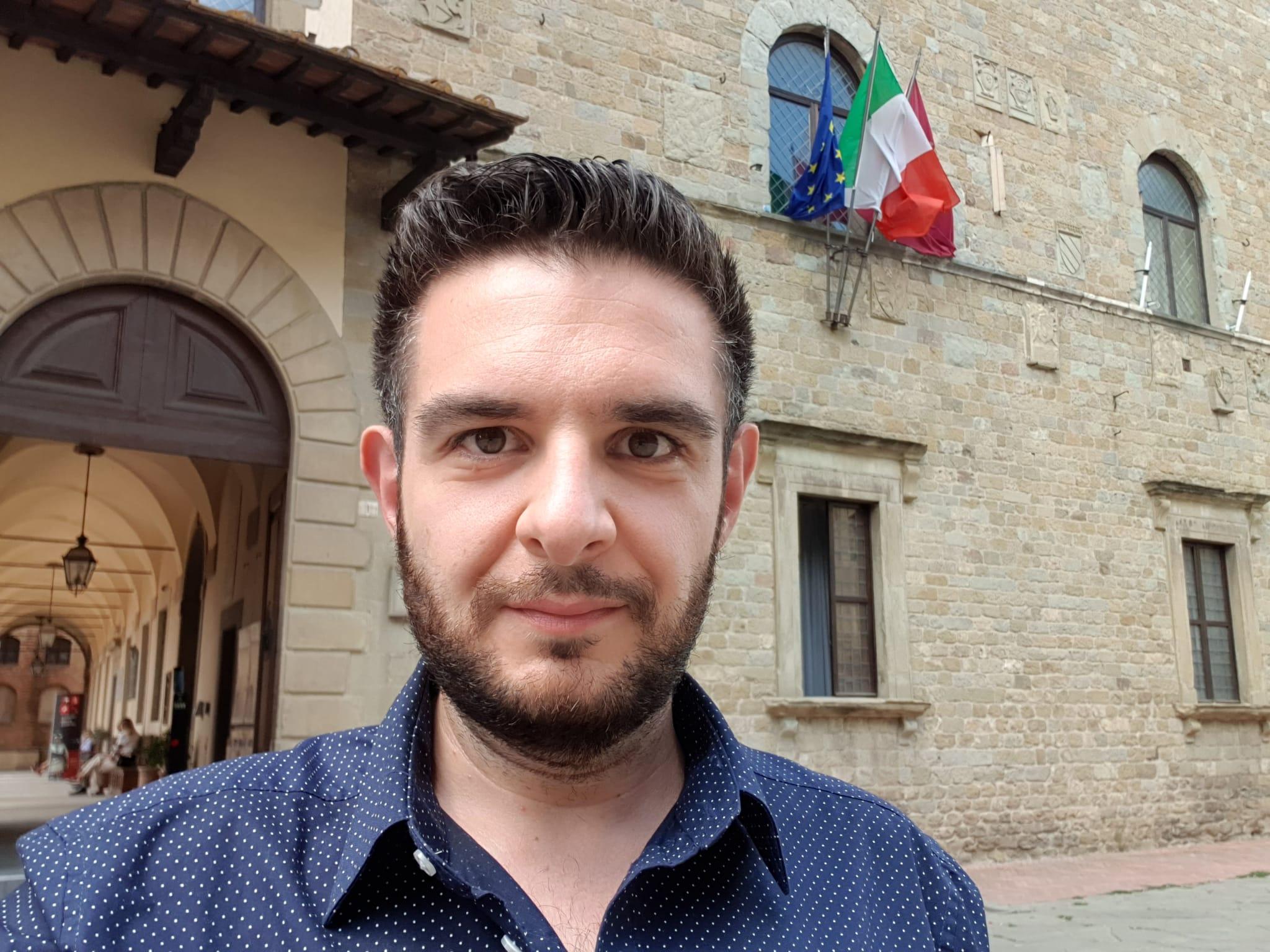 concessione in uso temporaneo delle palestre comunali scolastiche e campi di calcio per la stagione sportiva 2025 2026