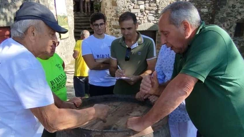 Sul podio Paolo di Vecchietto e Fabio di Falcinello, poi Giancarlo e Alessandro di Bibola e terzi Paolo di Bibola e Gianni di Falcinello Sul podio Paolo di Vecchietto e Fabio di Falcinello, poi Giancarlo e Alessandro di Bibola e terzi Paolo di Bibola e Gianni di Falcinello