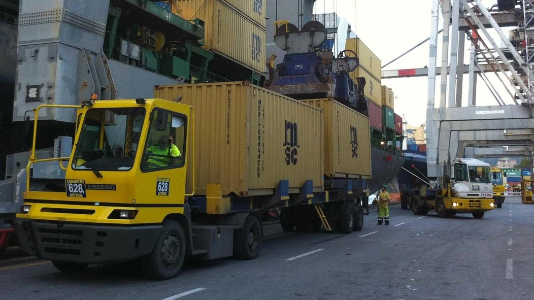 Passo avanti verso l’elettrificazione delle banchine nel porto, progetto che va avanti da tempo (foto d’archivio) Passo avanti verso l’elettrificazione delle banchine nel porto, progetto che va avanti da tempo (foto d’archivio)