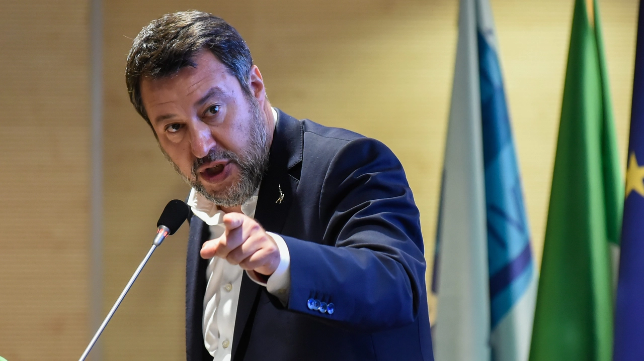 Il ministro delle Infrastrutture Matteo Salvini ha confermato la scelta di Creti per la stazione dell’alta velocità Il ministro delle Infrastrutture Matteo Salvini ha confermato la scelta di Creti per la stazione dell’alta velocità
