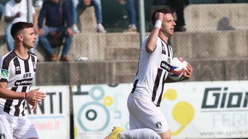 Sansepolcro rimonta Pietralunghese: 2-2, la promozione in Serie D si decide a Umbertide