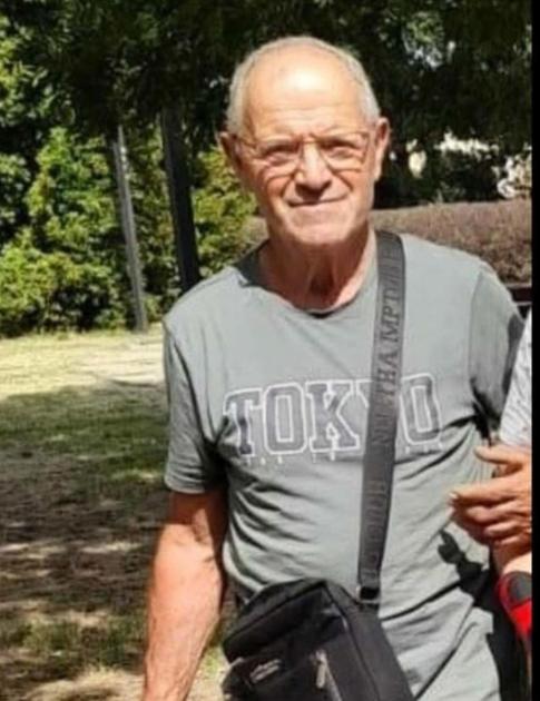Esce a cercare il cane. Lo ritrovano morto dopo ore lungo i binari Esce a cercare il cane. Lo ritrovano morto dopo ore lungo i binari