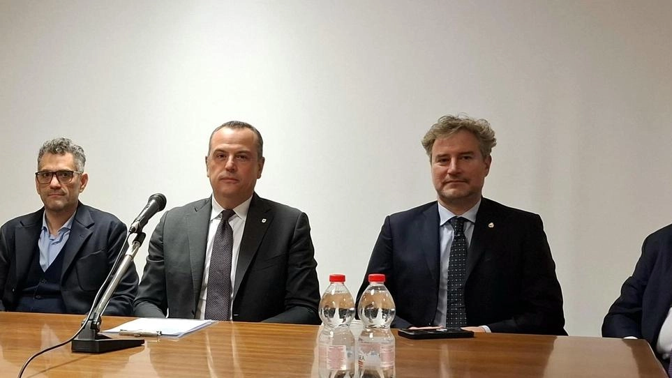 Presentato il progetto per migliorare l’efficienza energetica e rafforzare la sicurezza sismica delle strutture. I Iavori saranno realizzati dall’azienda edile Bm che prevede di terminare le operazioni entro ottobre 2025. Presentato il progetto per migliorare l’efficienza energetica e rafforzare la sicurezza sismica delle strutture. I Iavori saranno realizzati dall’azienda edile Bm che prevede di terminare le operazioni entro ottobre 2025.
