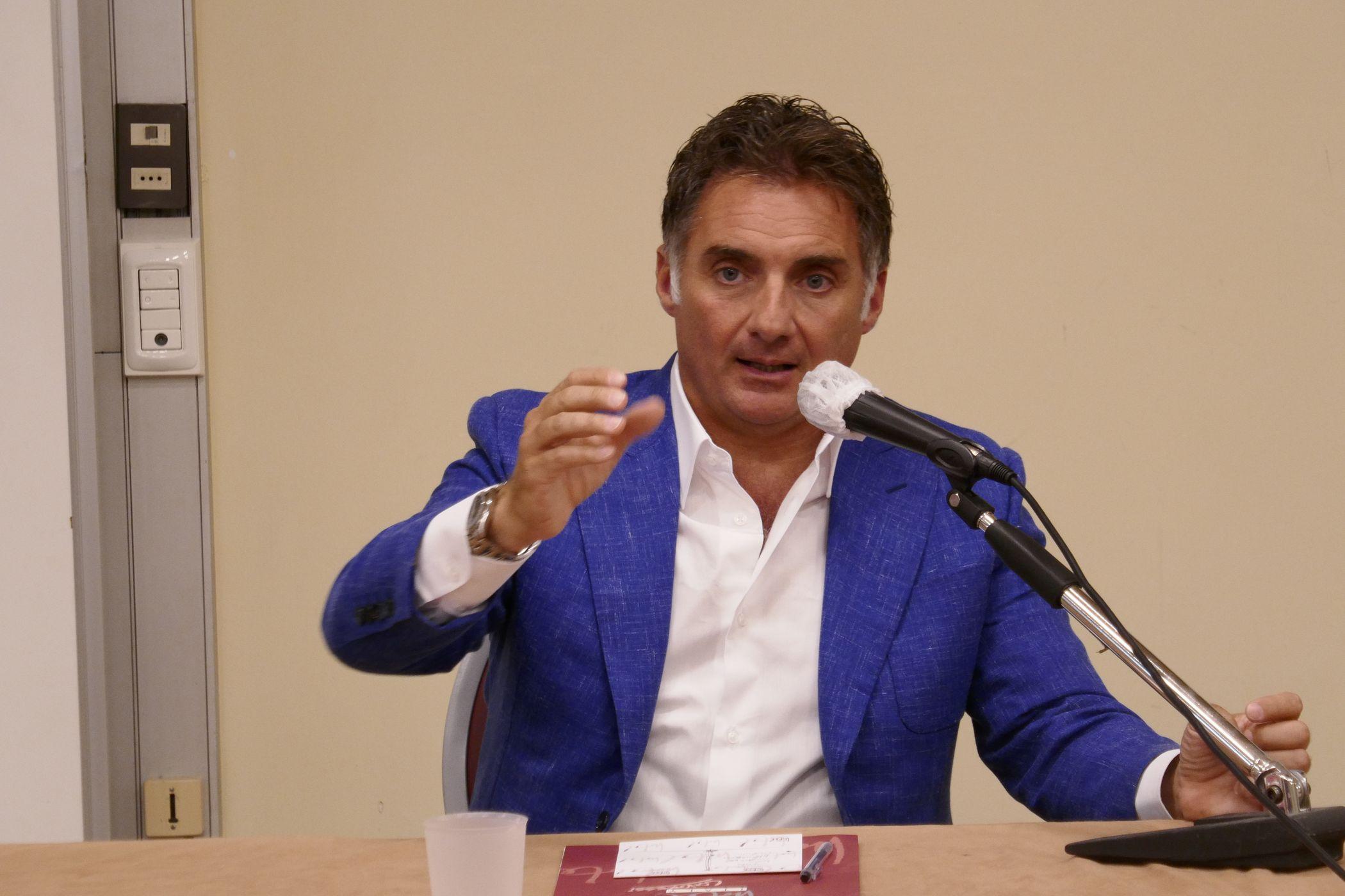 Ac Prato, Forza Italia: “Le forze politiche facciano fronte comune per evitare il tracollo”