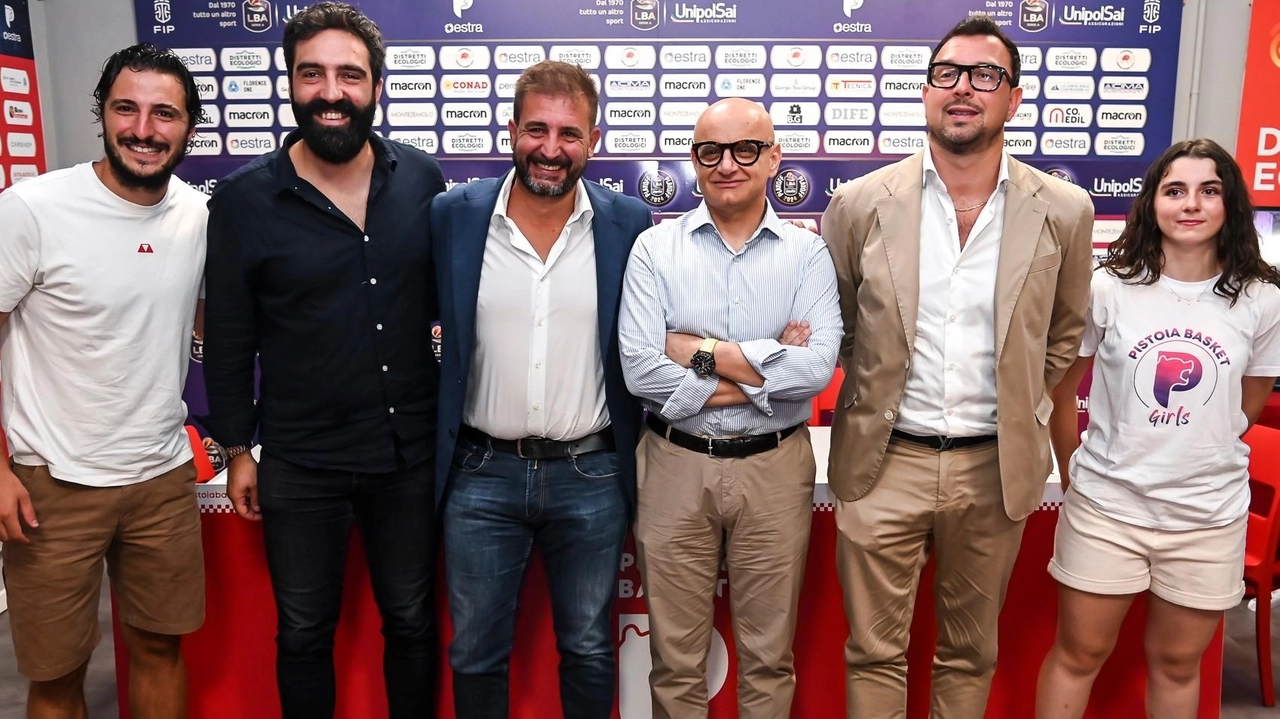 I protagonisti della conferenza stampa per il lancio della campagna I protagonisti della conferenza stampa per il lancio della campagna
