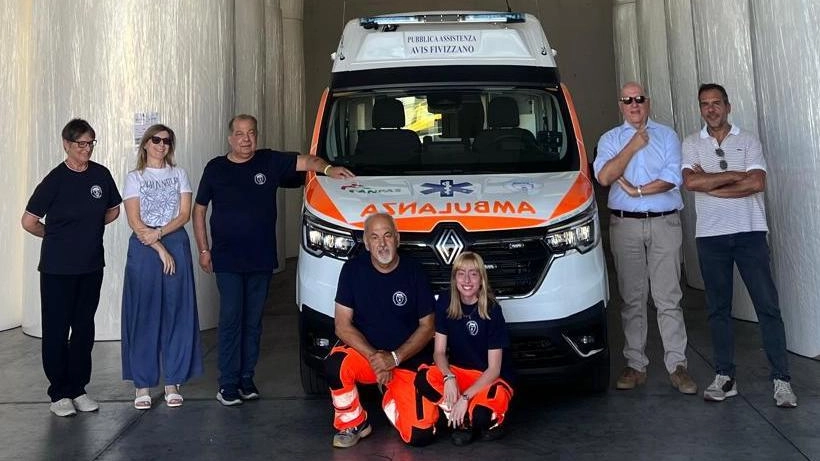 L’ambulanza dentro la cartiera L’ambulanza dentro la cartiera