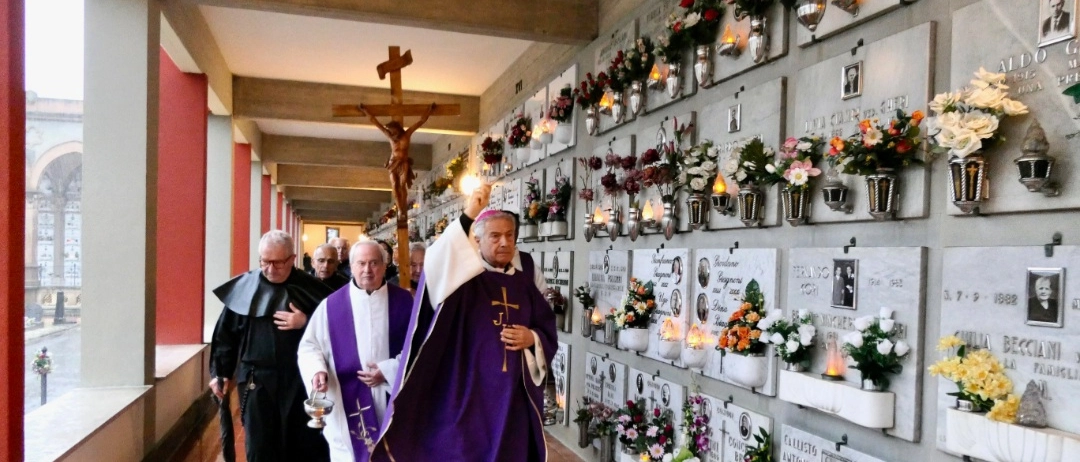 Prato, le celebrazioni per Ognissanti e la festa dei defunti
