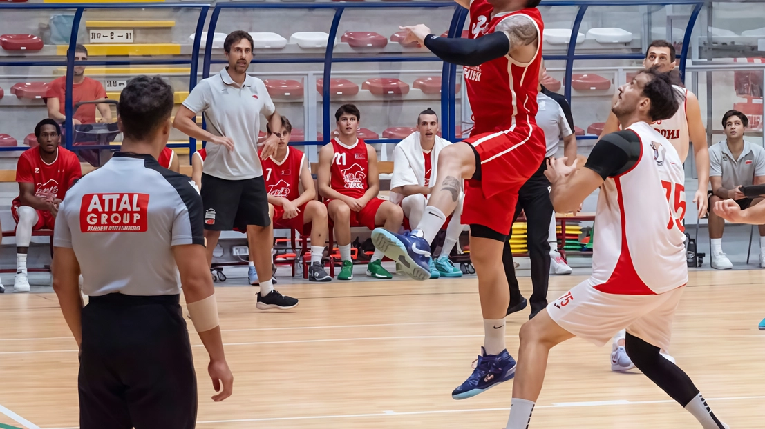 Si è concluso con un secondo posto il torneo interno organizzato dall’Umana San Giobbe all’Estra Forum di Chiusi. Bulls battuti... Si è concluso con un secondo posto il torneo interno organizzato dall’Umana San Giobbe all’Estra Forum di Chiusi. Bulls battuti...