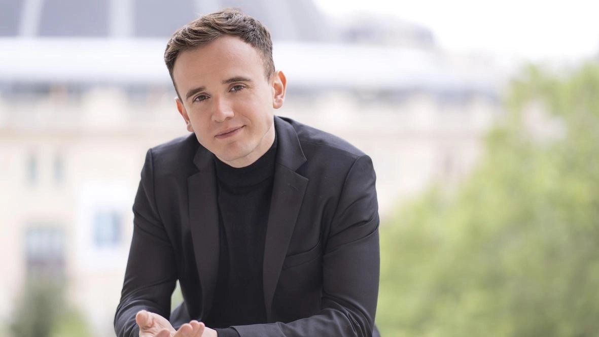 Thomas Ospital,. classe 1990, organista titolare del grand’organo della chiesa di Saint-Eustache a Parigi dal 2015, apre. «Vespri d’Organo» 2025 Thomas Ospital,. classe 1990, organista titolare del grand’organo della chiesa di Saint-Eustache a Parigi dal 2015, apre. «Vespri d’Organo» 2025