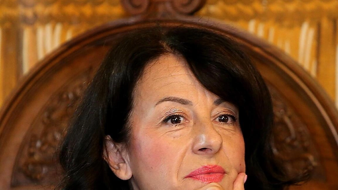 Barbara Di Nicola (Fi) Barbara Di Nicola (Fi)