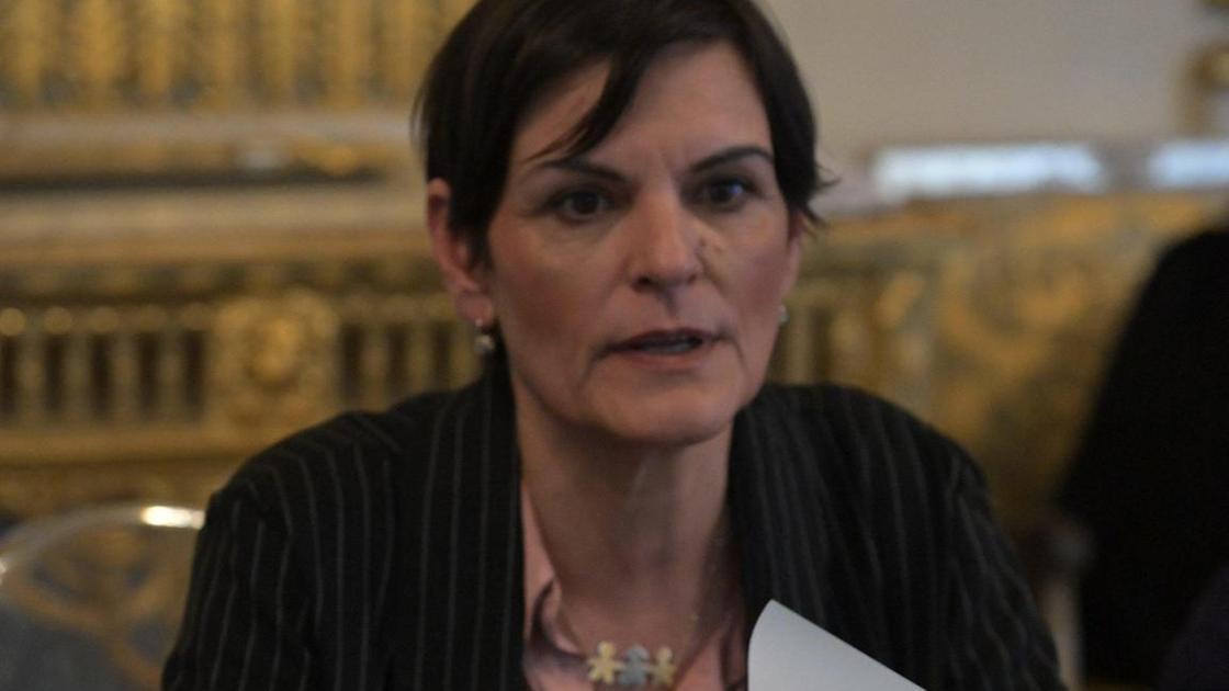 Mercoledì 21 altri divieti e scuole chiuse Mercoledì 21 altri divieti e scuole chiuse