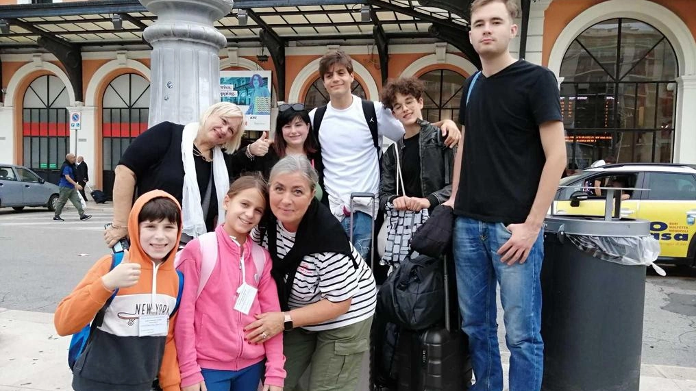 La primaria ’Bucciolini’ sta portando avanti un percorso che intreccia finalità educative, culturali e sociali. La primaria ’Bucciolini’ sta portando avanti un percorso che intreccia finalità educative, culturali e sociali.