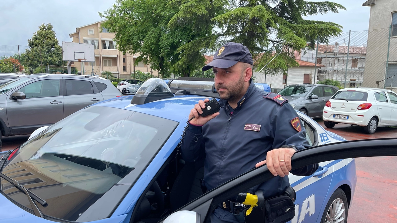 PIANETAFOTO TERNI POLIZIA