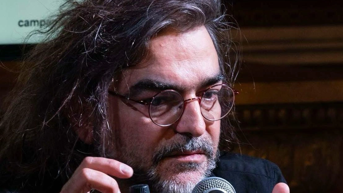 Enrico Terrinoni presenta il romanzo "A Beautiful Nothing" a Umbrò. L'autore e traduttore di fama internazionale racconta aneddoti e curiosità della sua opera. Ingresso libero. Enrico Terrinoni presenta il romanzo "A Beautiful Nothing" a Umbrò. L'autore e traduttore di fama internazionale racconta aneddoti e curiosità della sua opera. Ingresso libero.
