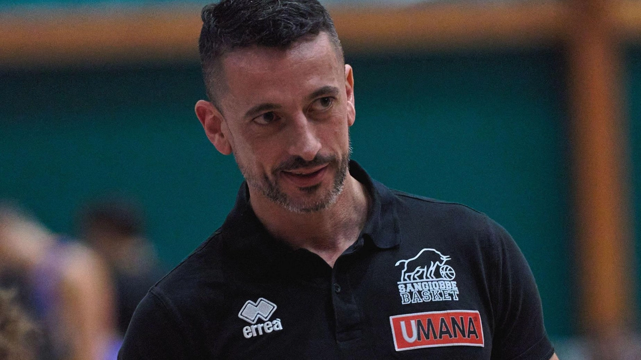 La San Giobbe Chiusi ha ufficializzato il prolungamento del contratto di Alessandro Chapelli e la separazione dal preparatore atletico Marco... La San Giobbe Chiusi ha ufficializzato il prolungamento del contratto di Alessandro Chapelli e la separazione dal preparatore atletico Marco...